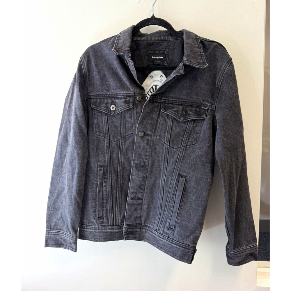 Barney Cools Men’s M Gray Jean Jacket Shark Graphic Back Button Front Pockets